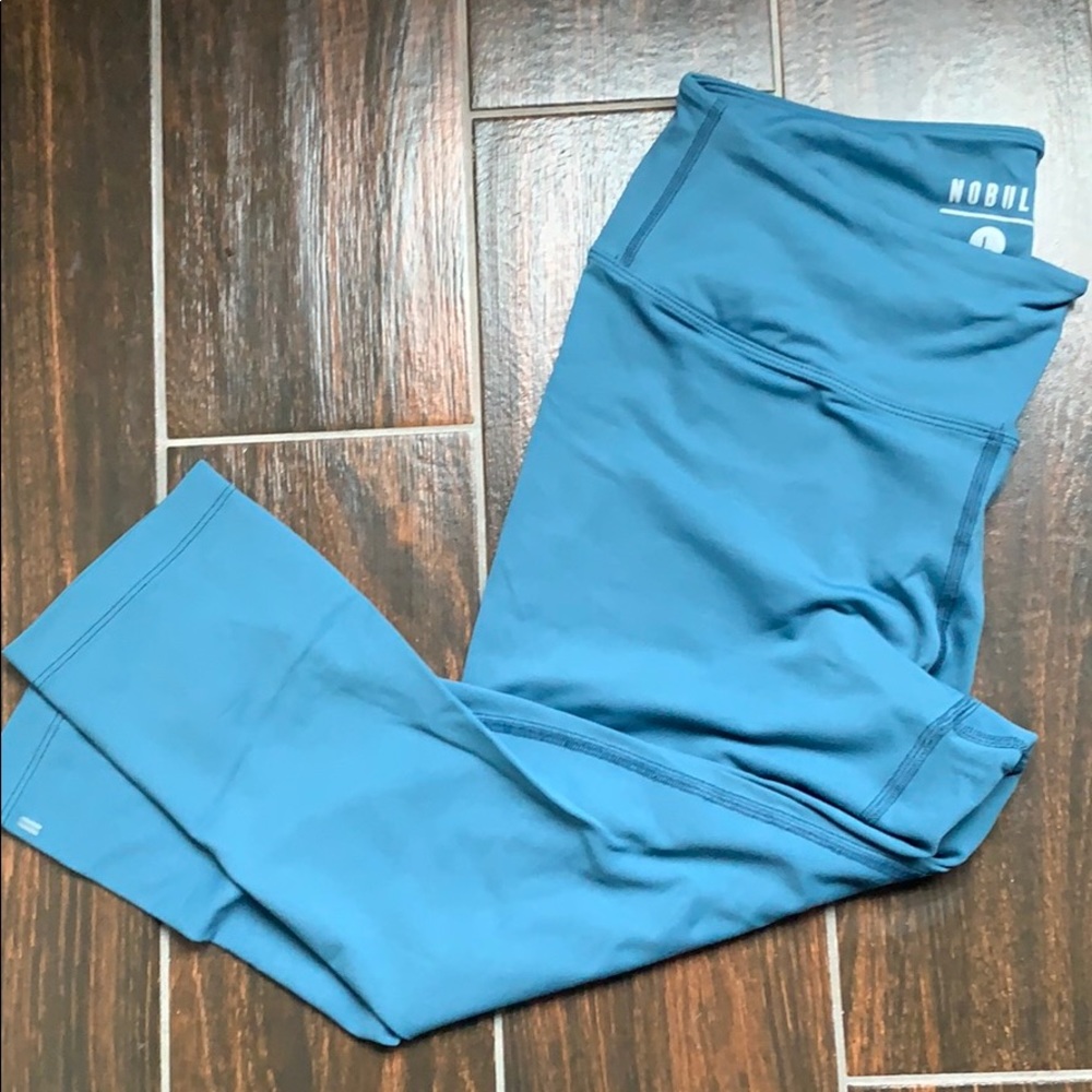 No Bull crop work out pants